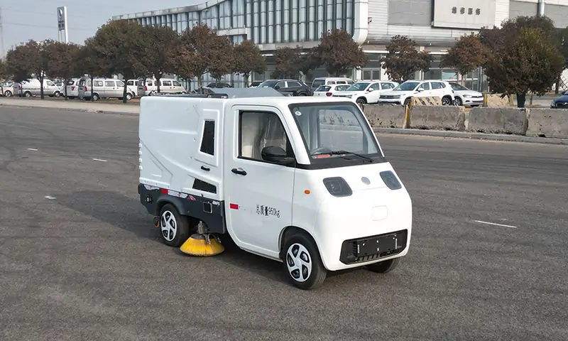 新能源小型洗扫车：环保与高效兼具的市政清洁之选