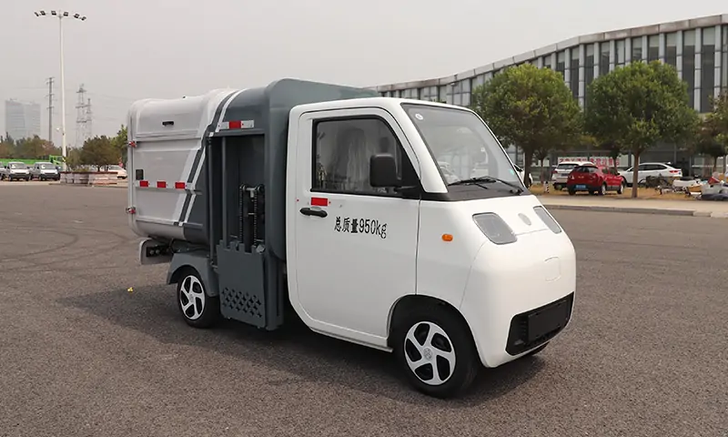 新能源四轮垃圾清运车：高效环保，助力城市清洁