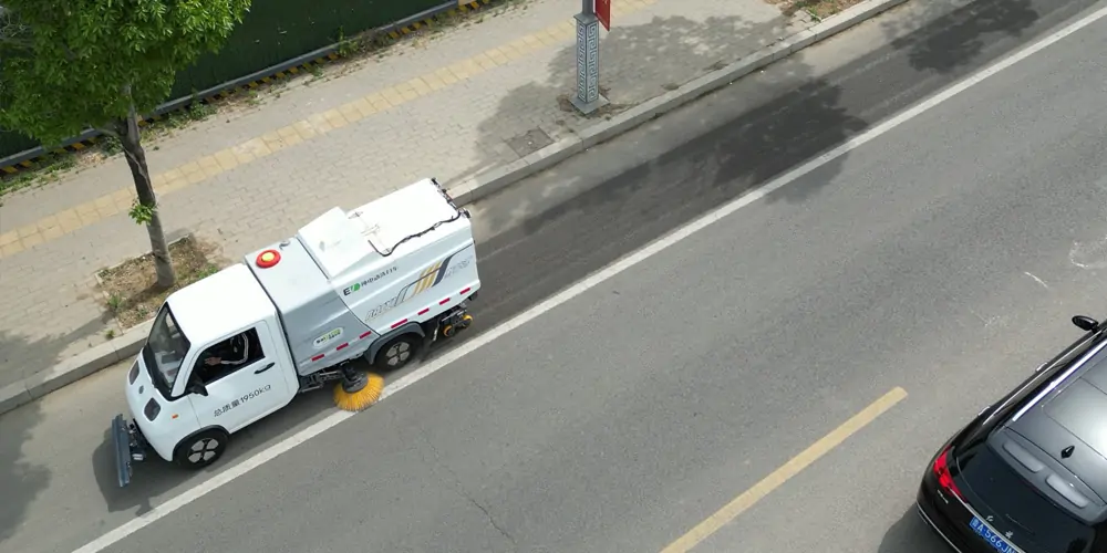纯电动洗扫车,电动洗扫车,小型洗扫车,洗扫车