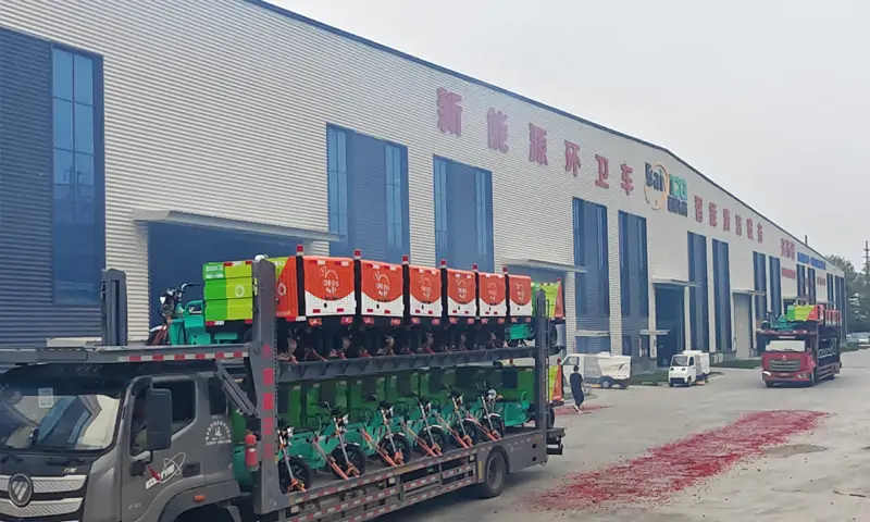 纯电动高压清洗车批量发货 助力城市环卫提质增效