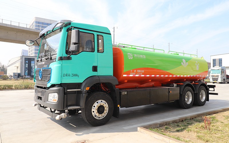 新能源洒水车BY-X25000